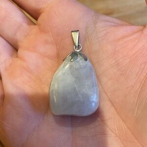 Stone Pendant “White”